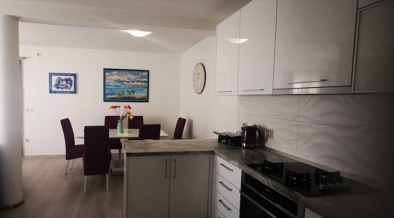 Apartment Dalmatia Μακάρσκα Εξωτερικό φωτογραφία